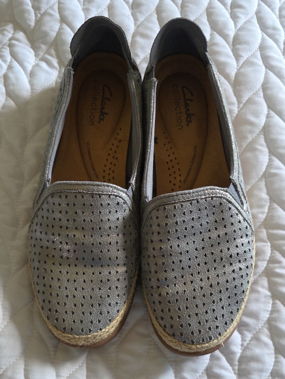 Clarks Metallic Silver Perforated Slip-On Flats Sz. 7.5
